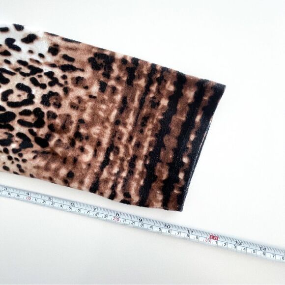 Alia Plus Size Sweater Top Leopard Print Side Slit Women's 2X Soft Stretchy - Picture 6 of 8